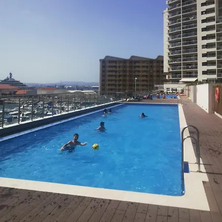 Apartamento Kings Wharf Quay29 - Large With 3 Pools - Gym - Rock Views - And Short Let In