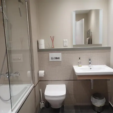 Kings Wharf Quay29 - Large With 3 Pools - Gym - Rock Views - And Short Let In Apartamento