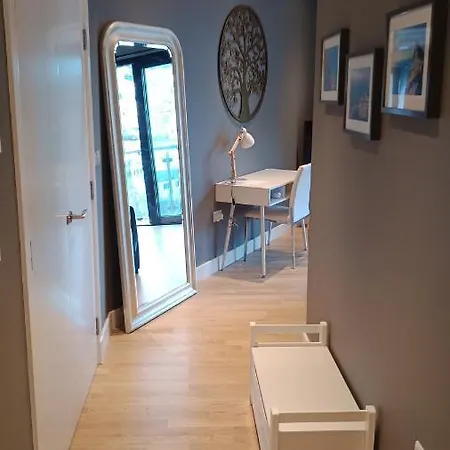 Kings Wharf Quay29 - Large With 3 Pools - Gym - Rock Views - And Short Let In Apartamento Gibraltar