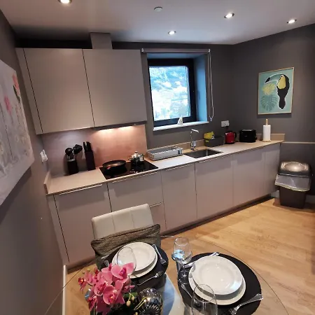 Kings Wharf Quay29 - Large With 3 Pools - Gym - Rock Views - And Short Let In Apartamento Gibraltar